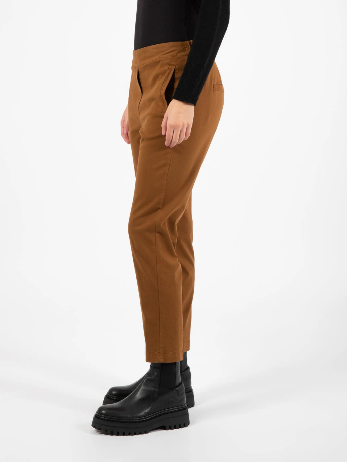 Pantaloni Con Vita Elastica Testa Di Moro 4 Pantaloni Con Vita Elastica Testa Di Moro - Image 2