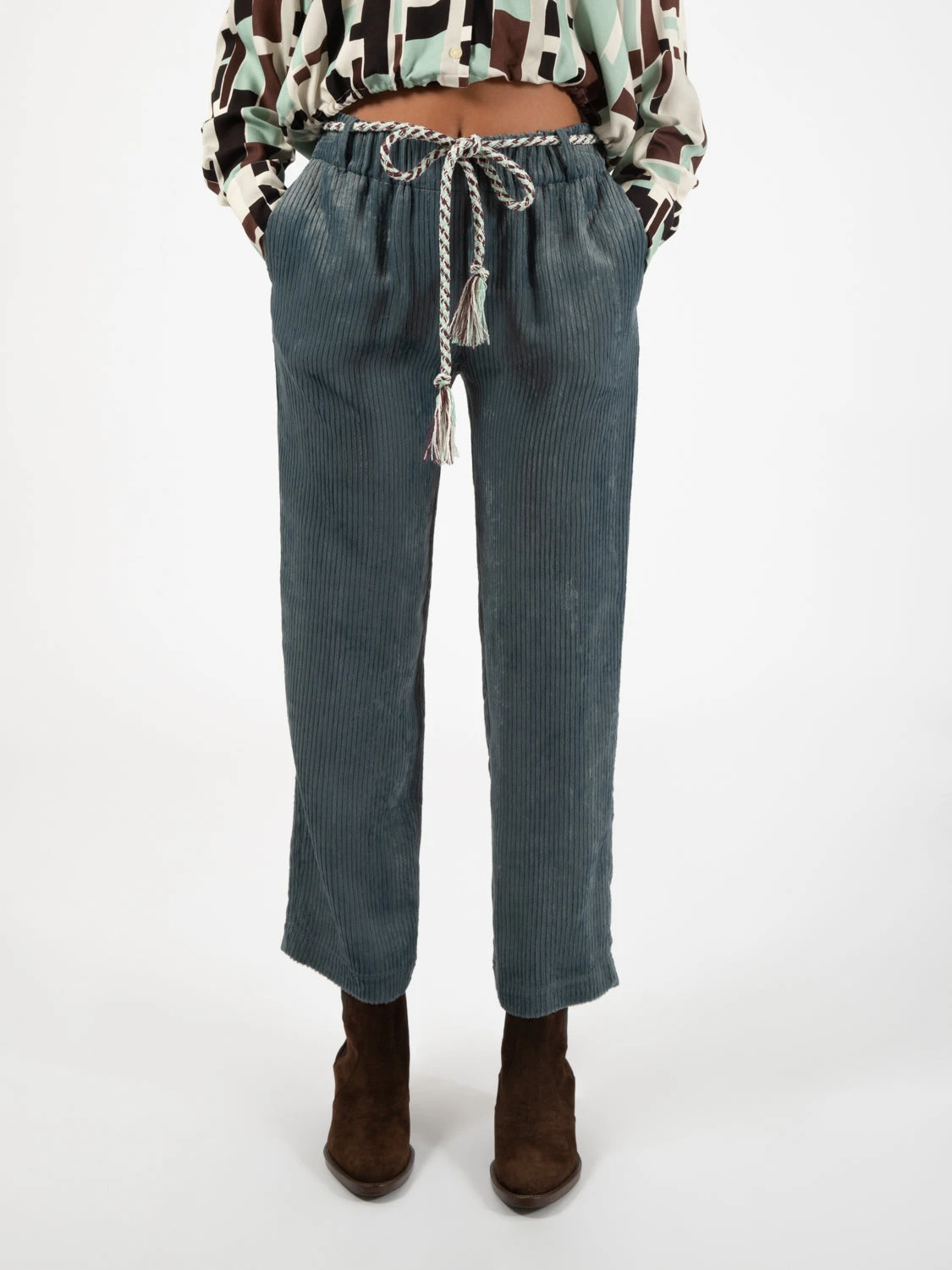 Pantaloni Velvet A Coste Inchiostro 3 Pantaloni Velvet A Coste Inchiostro