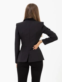 Elisabetta Franchi Giacca Doppiopetto Nera Con Rever In Velluto E Maxi Borchie -Couture per Lei elisabetta franchi giacca doppiopetto nera con rever in velluto e maxi borchie3