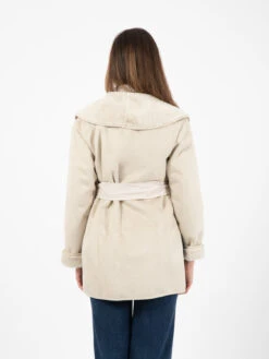 Montone Corto In Ecopelliccia Con Fusciacca Ghiaccio -Couture per Lei kaos montone corto in ecopelliccia con fusciacca panna3