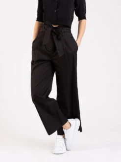 Pantaloni Paperbag Neri Con Cintura