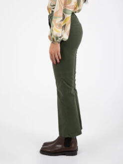 Pantaloni A Trombetta Verdi Militare 6 Pantaloni A Trombetta Verdi Militare -Couture per Lei myths pantaloni a trombetta verdi militare2