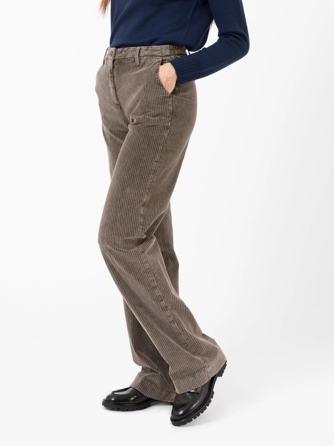 Pantaloni In Velluto A Coste Tortora 4 Pantaloni In Velluto A Coste Tortora - Image 2