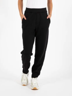 Pantalone Con Polsino E Spacco Nero