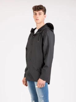 Rains Giacca Impermeabile Nera 11 Rains Giacca Impermeabile Nera -Couture per Lei rains giacca impermeabile nera2 6b191f7e a56c 407f 9660 1bf7bad4a764