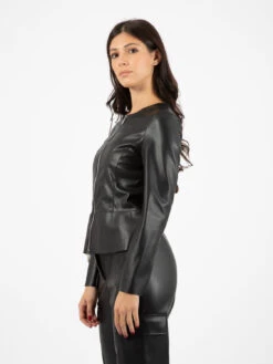 Prima pagina -Couture per Lei stimm giacca ecopelle sfiancata nero2