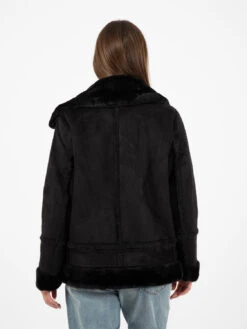 Vicolo Ecomontone Modello Biker Nero 7 Vicolo Ecomontone Modello Biker Nero -Couture per Lei vicolo ecomontone crop over nero3