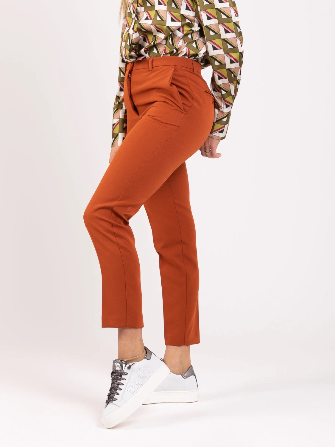 Vicolo Pantaloni Eleganti Bruciato Con Piega 4 Vicolo Pantaloni Eleganti Bruciato Con Piega - Image 2